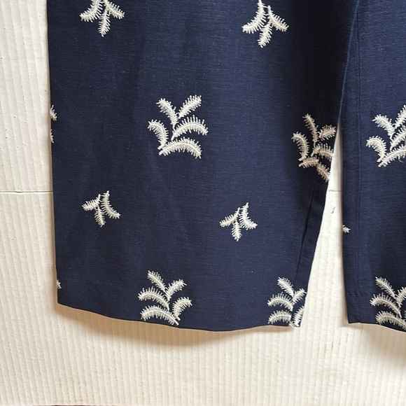 Elie Tahari Navy Blue/W Cream Colored Embroidered Palm Trees Wide Leg Size 10 - Picture 9 of 14